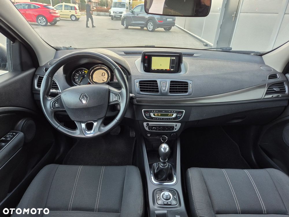 Renault Megane 1.6 16V 110 Paris - 19
