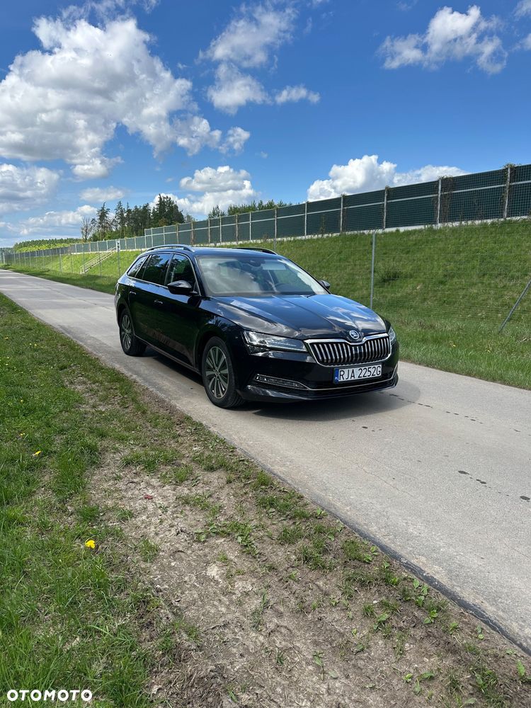 Skoda Superb 2.0 TDI SCR 4x4 Style DSG - 3