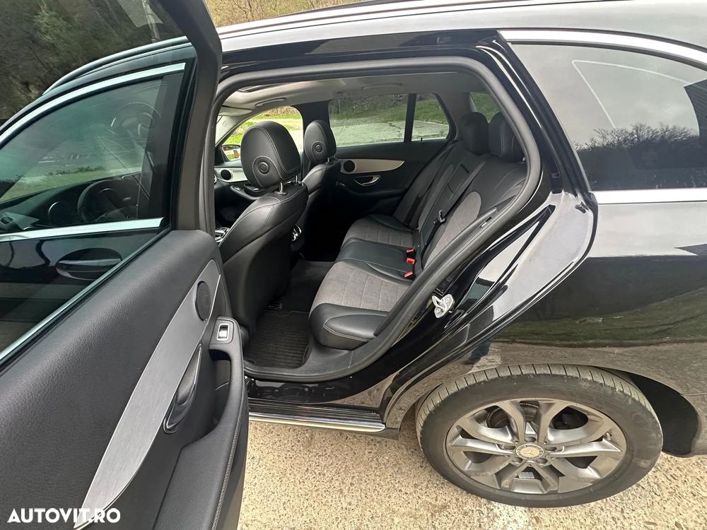 Mercedes-Benz C 200 T 4Matic 7G-TRONIC - 12