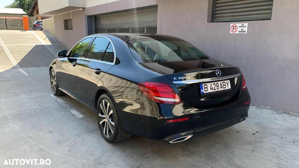 Mercedes-Benz E 300 Aut. - 5