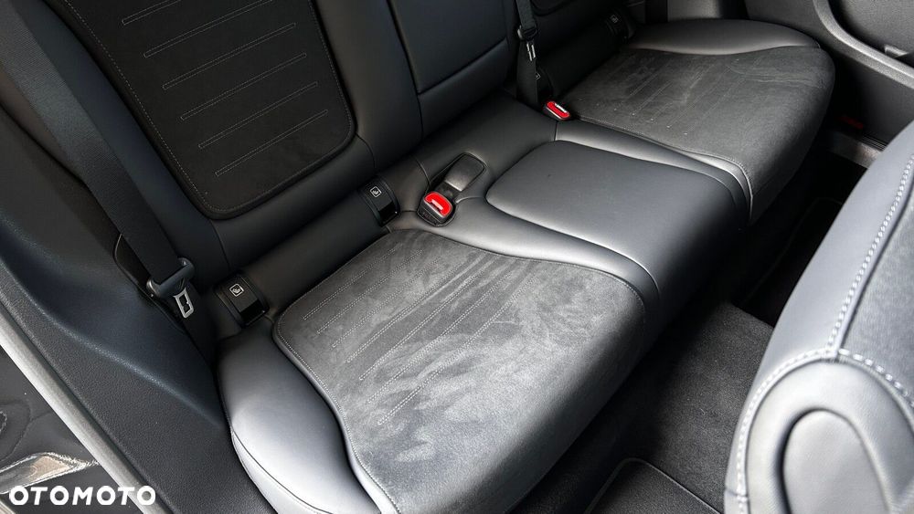 Mercedes-Benz GLC 220 d mHEV 4-Matic AMG Line - 29
