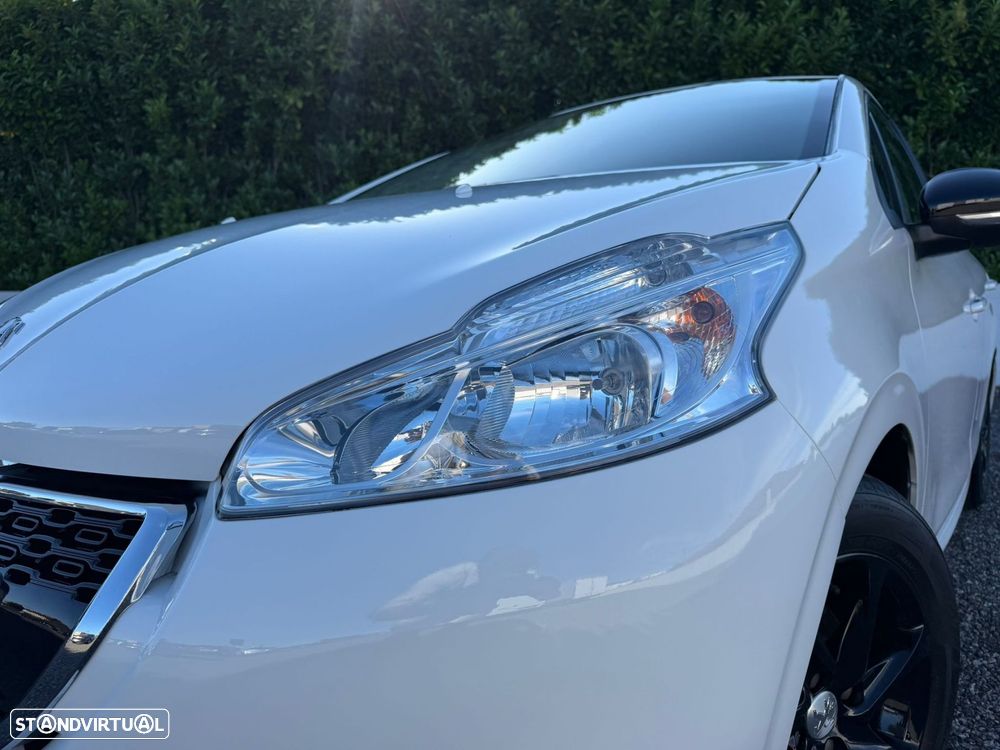 Peugeot 208 1.2 PureTech Active - 20