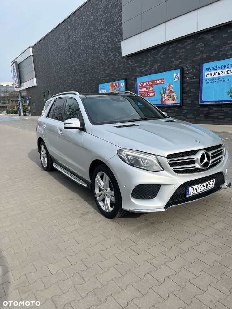 Mercedes-Benz GLE 350 d 4-Matic - 11