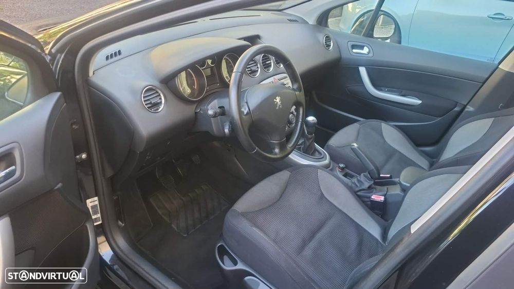 Peugeot 308 1.6 HDi Premium - 14