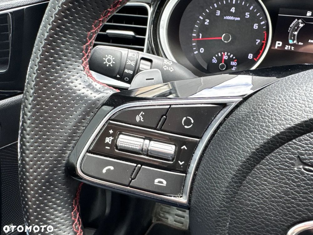 Kia ProCeed 1.6 T-GDI GT DCT - 21