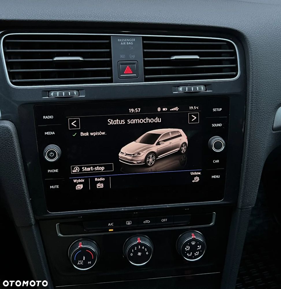 Volkswagen Golf 1.0 TSI Trendline - 24