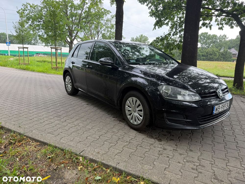 Volkswagen Golf - 2