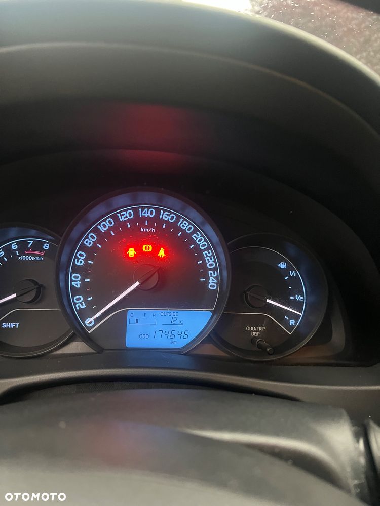 Toyota Auris - 9