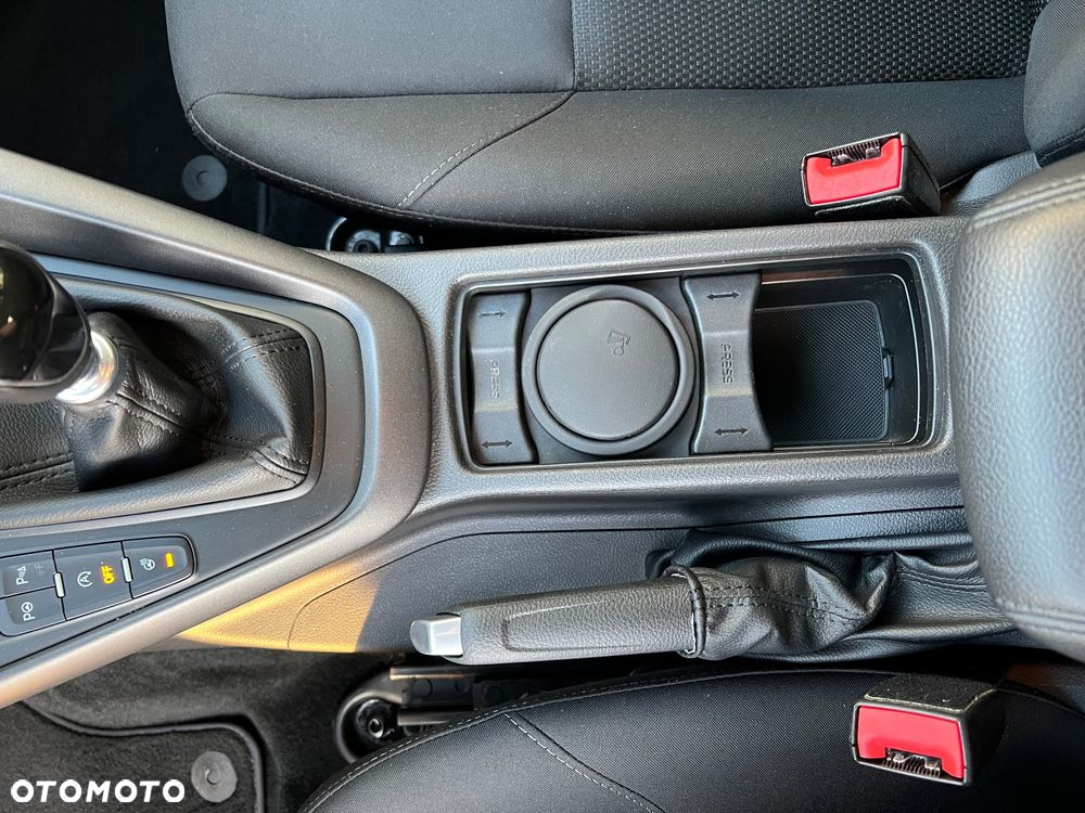 Ford Focus 1.0 EcoBoost SYNC Edition ASS - 26