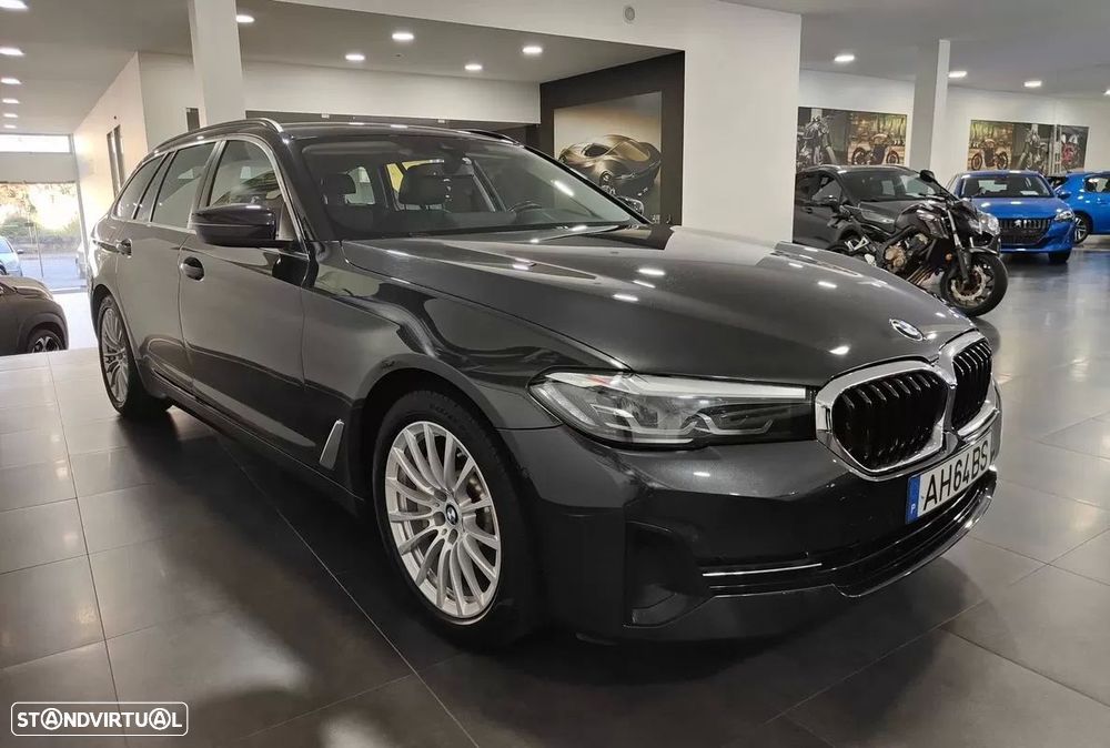 BMW 520 e Line Luxury - 3