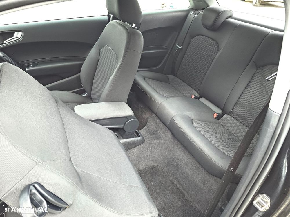 Audi A1 1.6 TDI Attraction - 28