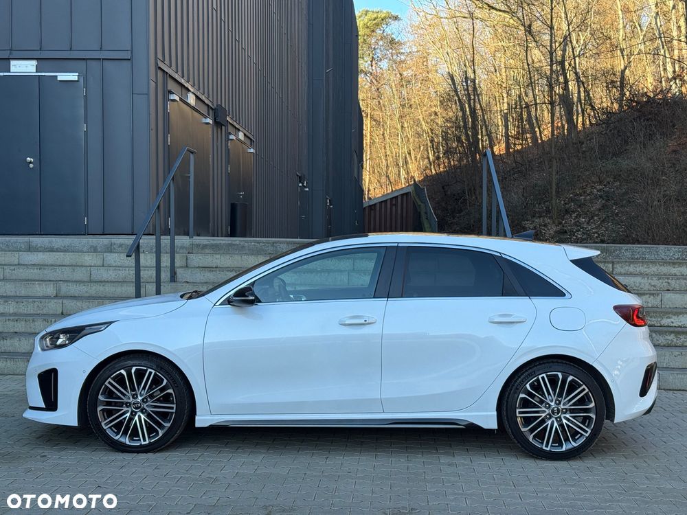 Kia Ceed 1.4 T-GDI DCT OPF GT Line - 8