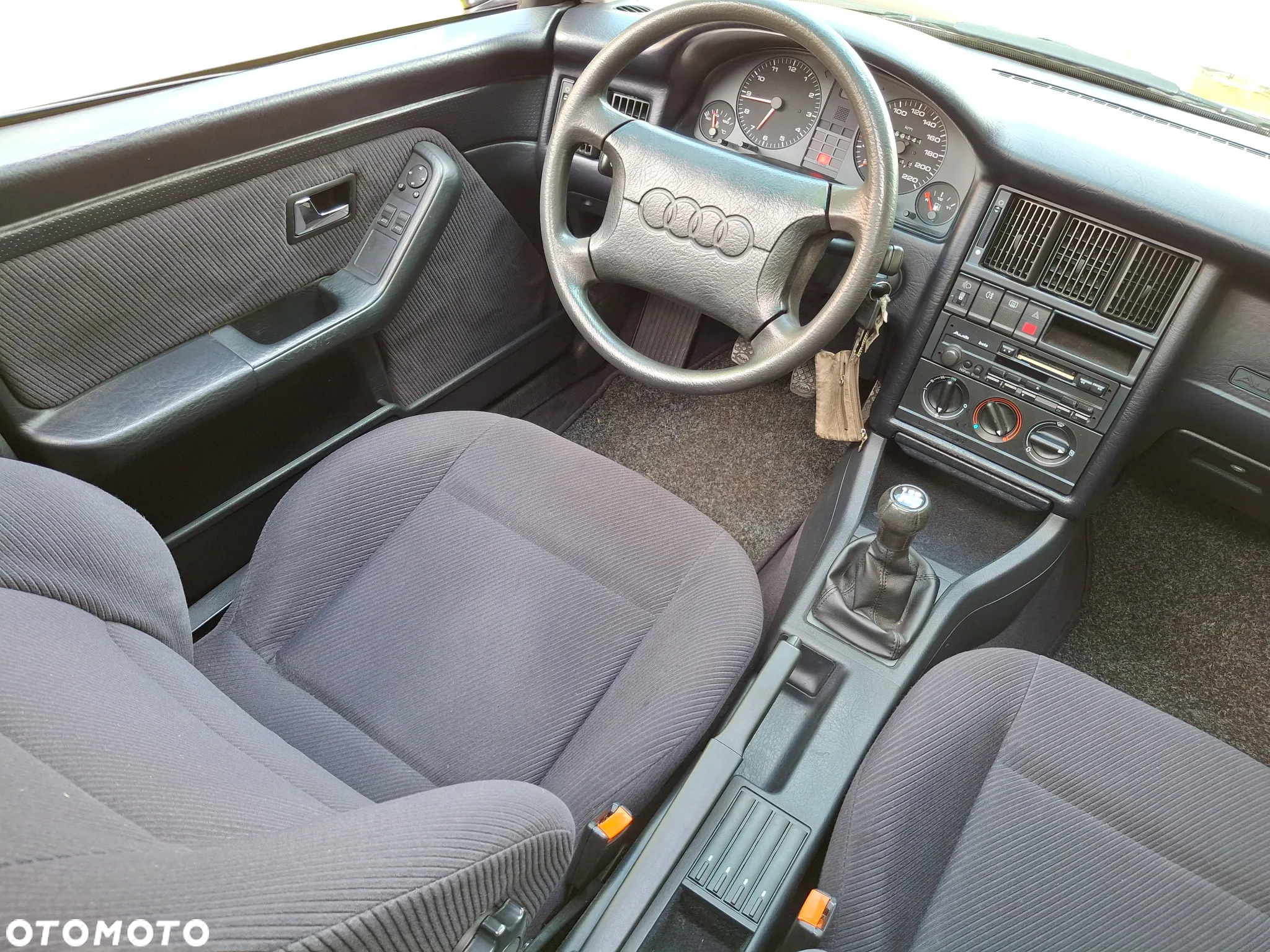 Audi 80 2.0 E - 23