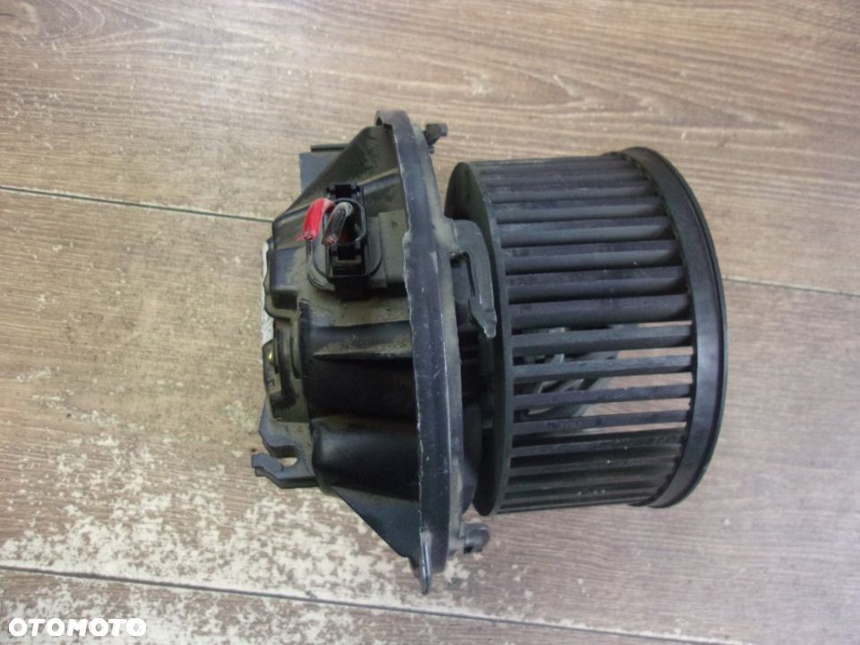 WENTYLATOR WNĘTRZA CITROEN C5 01-04 - 1