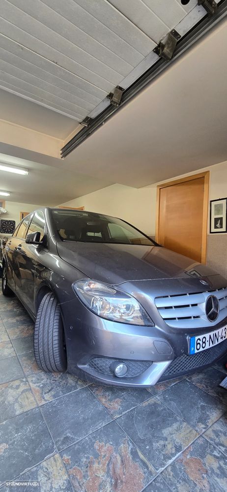 Mercedes-Benz B 180 CDI BlueEFFICIENCY - 1