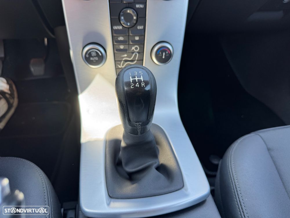 Volvo C30 1.6 D2 Momemtum Start/Stop - 15
