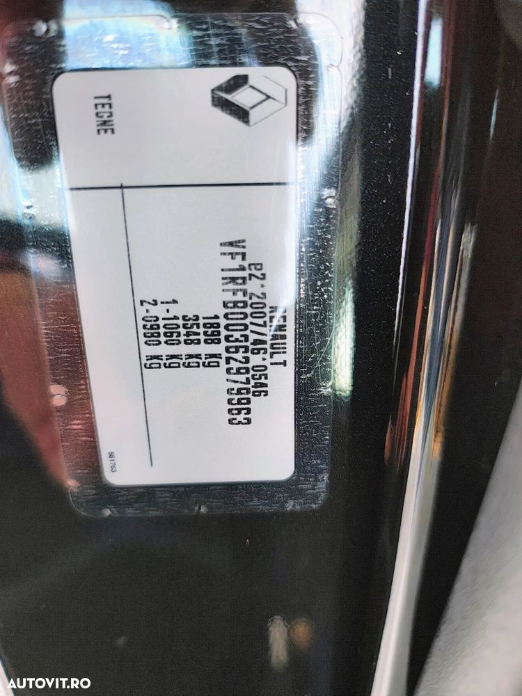 Renault Megane BLUE dCi 115 BUSINESS EDITION - 6