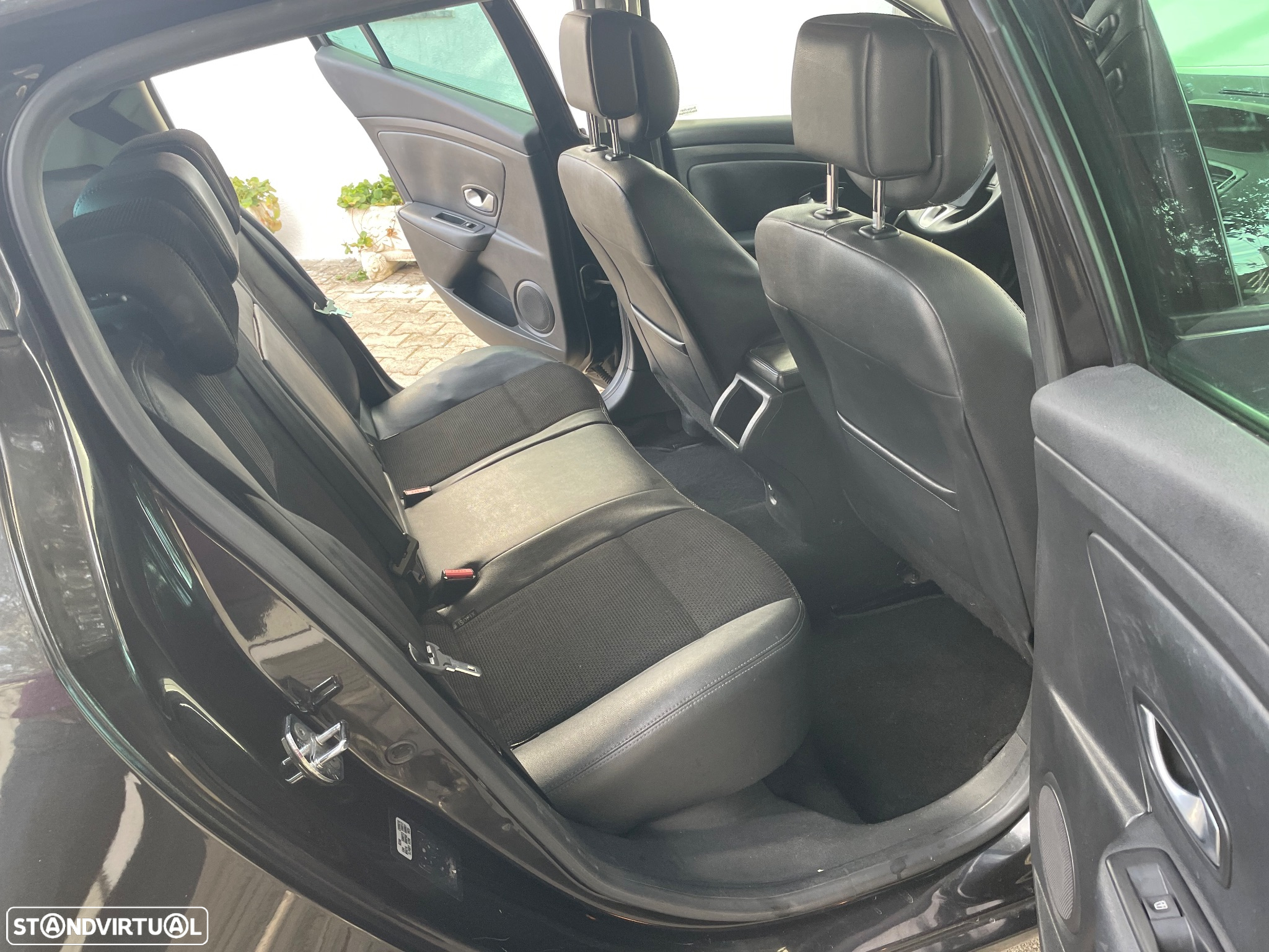 Renault Mégane 1.5 dCi Dynamique - 17