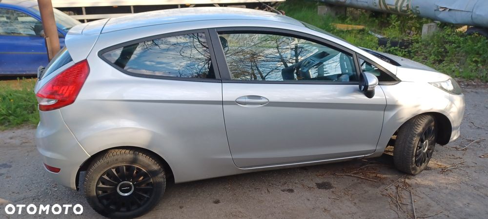 Ford Fiesta 1.25 Champions Edition - 17