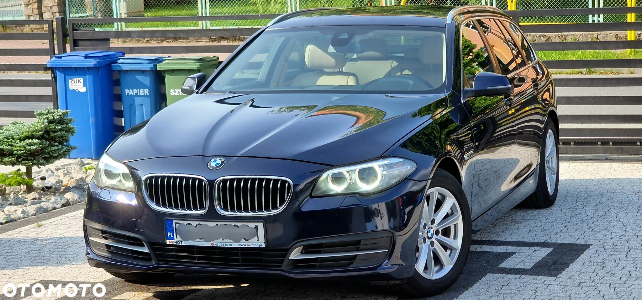 BMW Seria 5 520d xDrive - 2