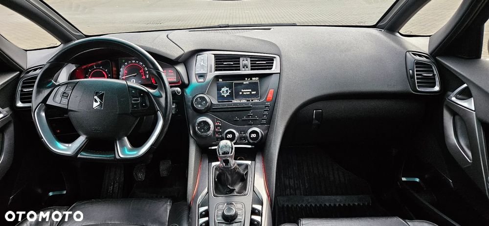 Citroën DS5 BlueHDi 150 So Chic - 7