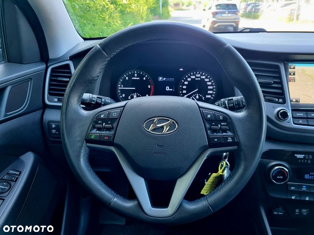 Hyundai Tucson blue 1.7 CRDi 2WD DCT Premium - 15