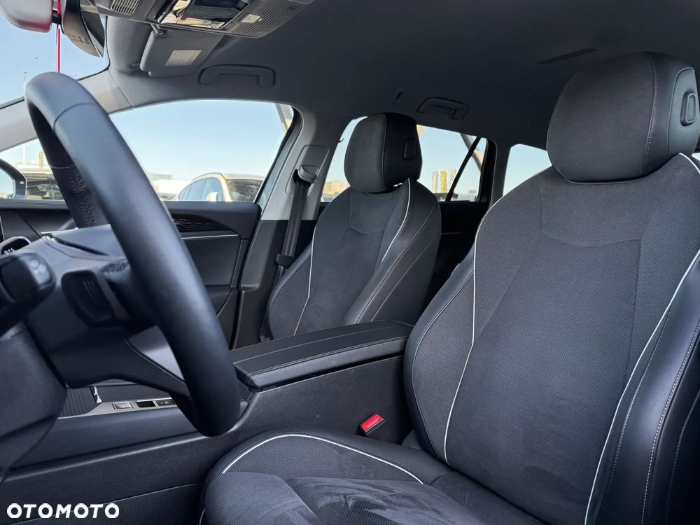 Volkswagen Passat Variant 2.0 TDI SCR Business Plus DSG - 22