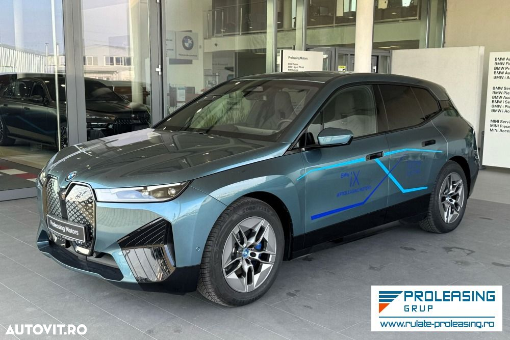 BMW iX xDrive50 - 6
