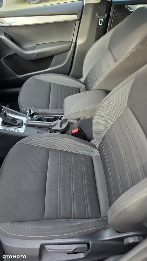 Skoda Octavia 1.4 TSI Ambition DSG - 12