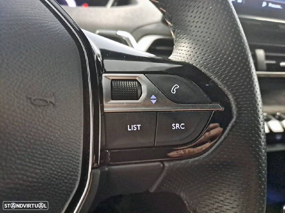 Peugeot 5008 1.5 BlueHDi GT EAT8 - 17