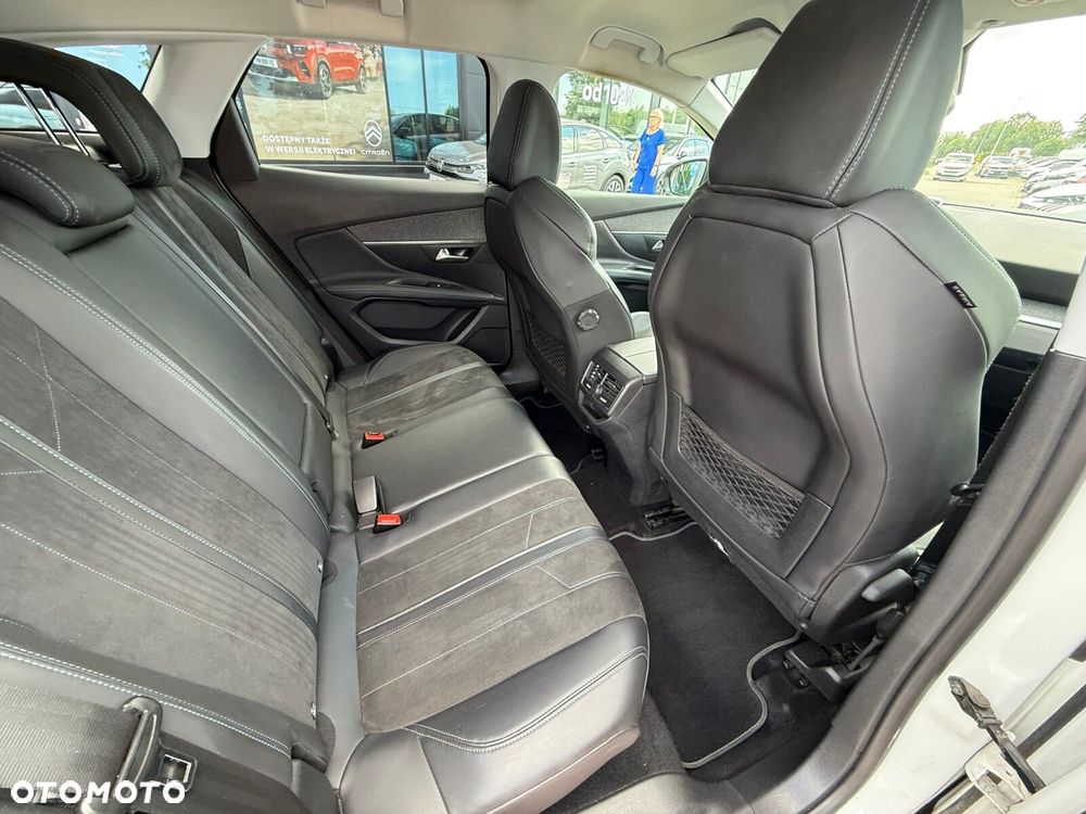 Peugeot 3008 1.2 PureTech Allure S&S EAT6 - 18