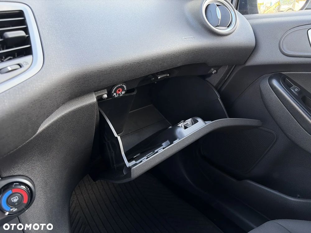 Ford Fiesta 1.5 TDCi Titanium EU6 - 29