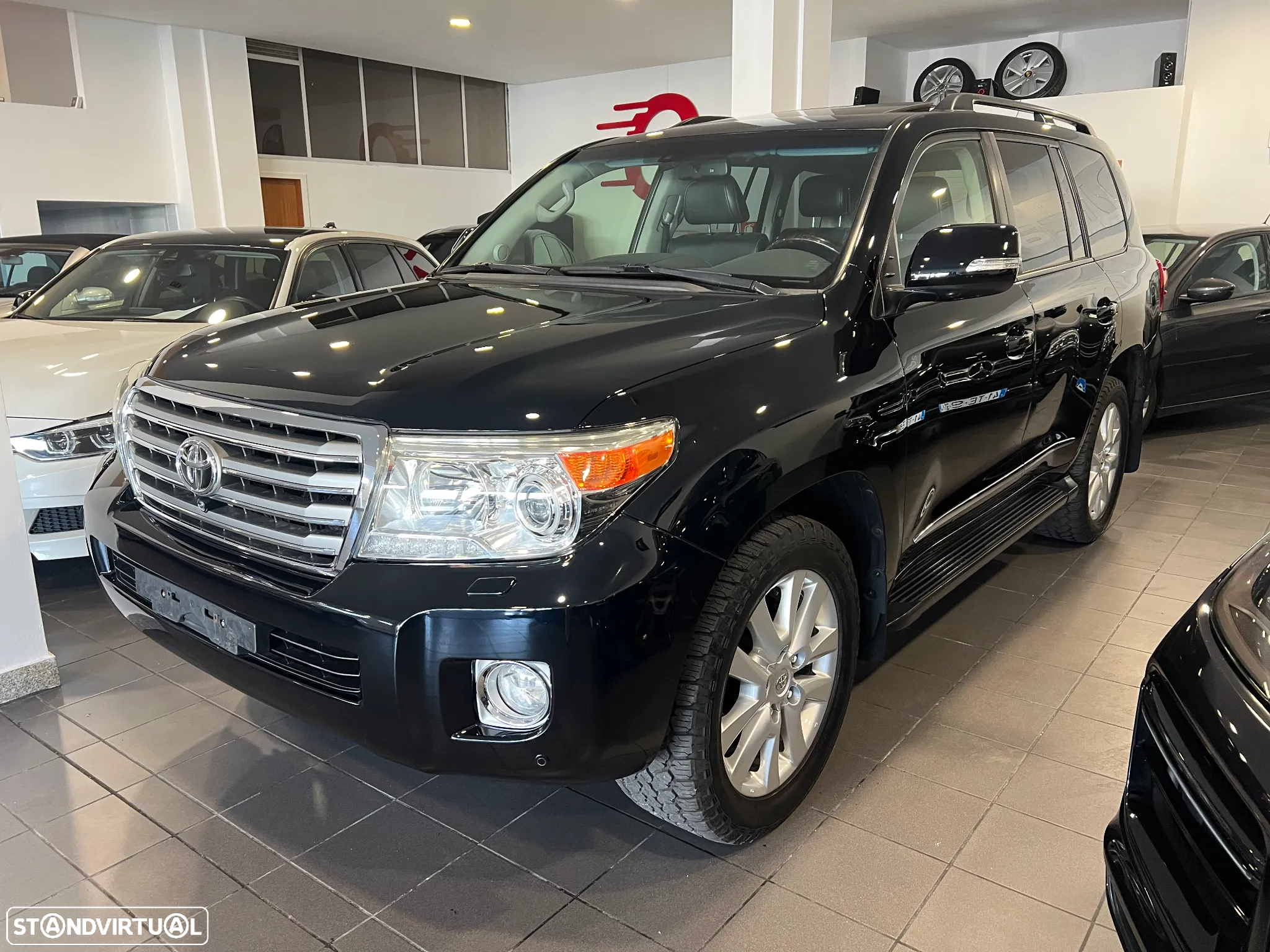 Toyota Land Cruiser V8 D-4D Auto Executive - 8