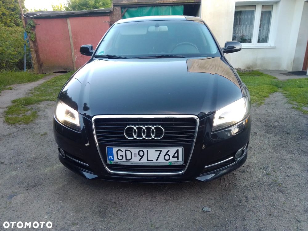 Audi A3 Sportback 1.6 TDI DPF Ambiente - 5