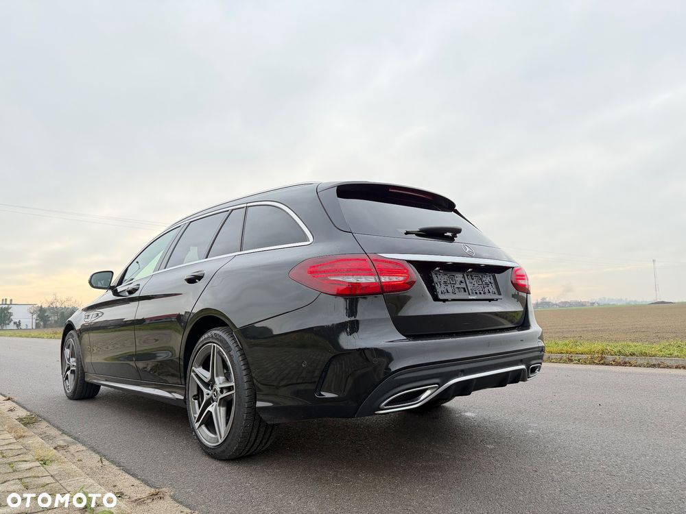 Mercedes-Benz Klasa C 220 d 4Matic 9G-TRONIC AMG Line - 1