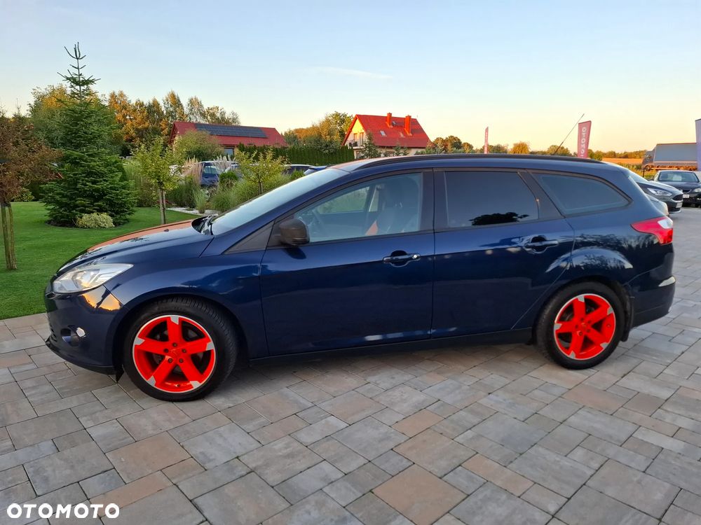 Ford Focus 1.6 TDCi DPF Champions Edition - 11