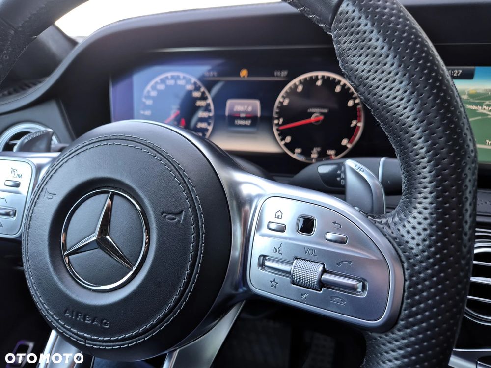 Mercedes-Benz Klasa S 560 4-Matic L 9G-TRONIC - 29