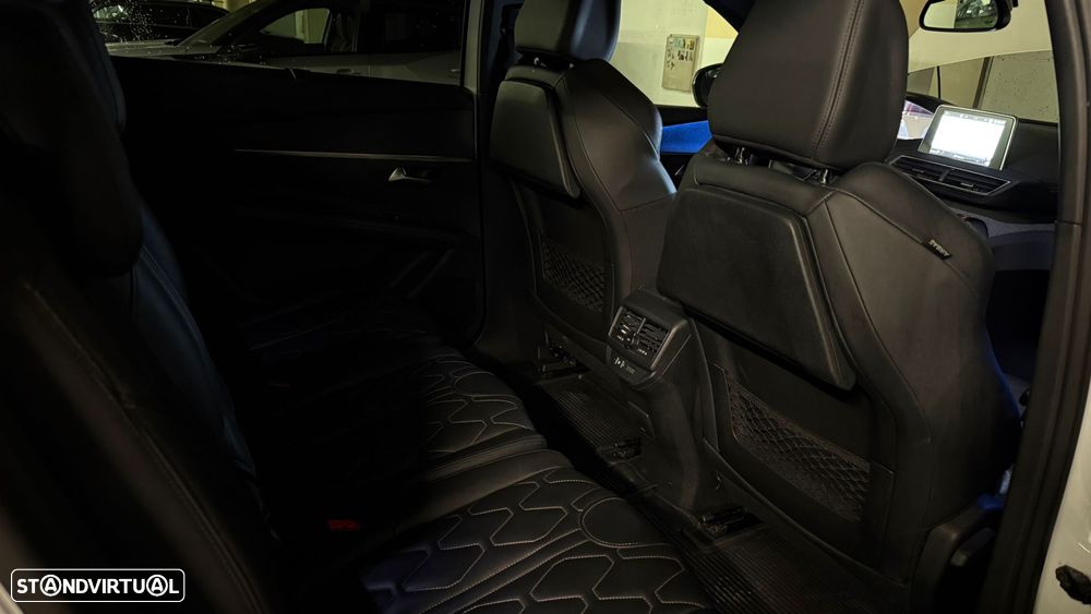 Peugeot 5008 1.5 BlueHDi GT Line J19 EAT8 - 39