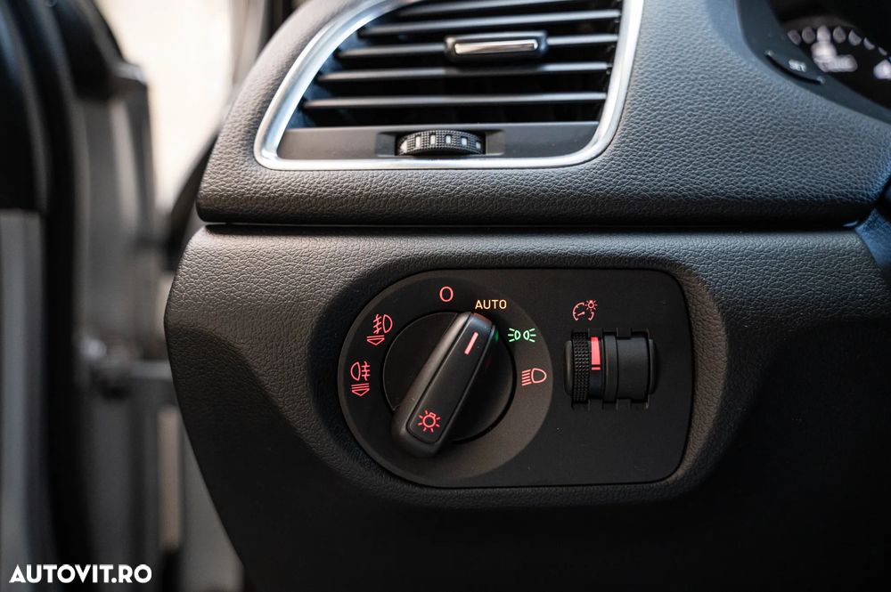 Audi Q3 2.0 TDI Quattro S tronic sport - 26