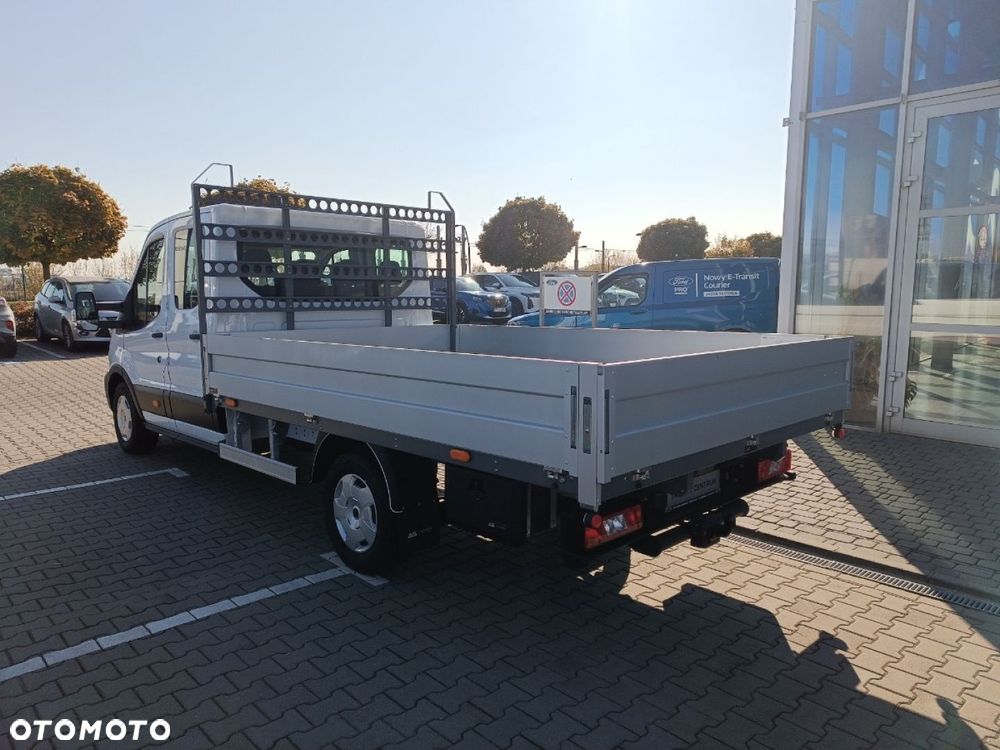 Ford Transit - 9