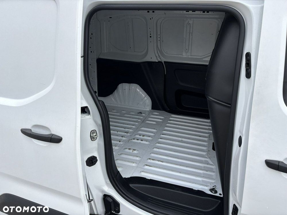 Opel Combo - 13