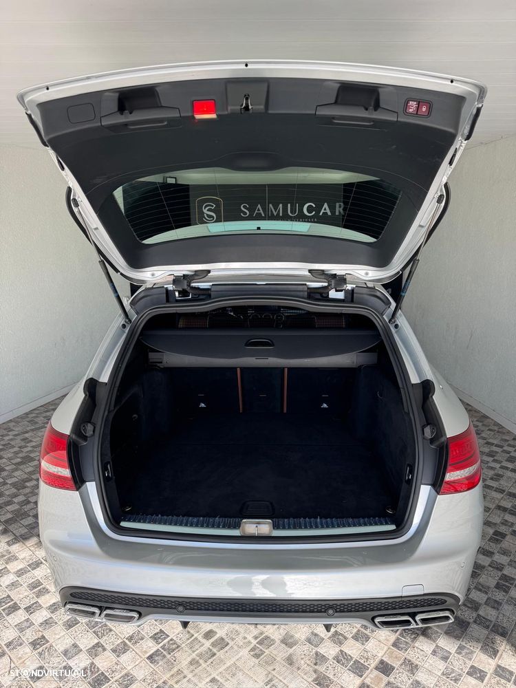 Mercedes-Benz C 63 AMG S - 26