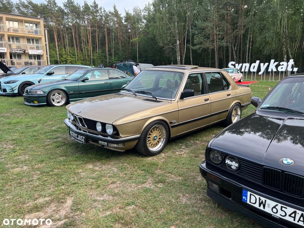 BMW Seria 5 - 14