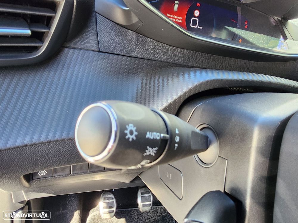 Peugeot 208 1.5 BlueHDi GT Pack - 18