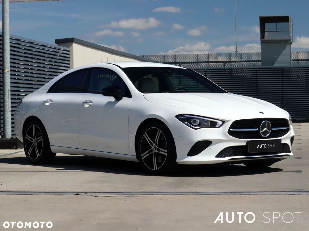 Mercedes-Benz CLA 220 4-Matic 7G-DCT - 8