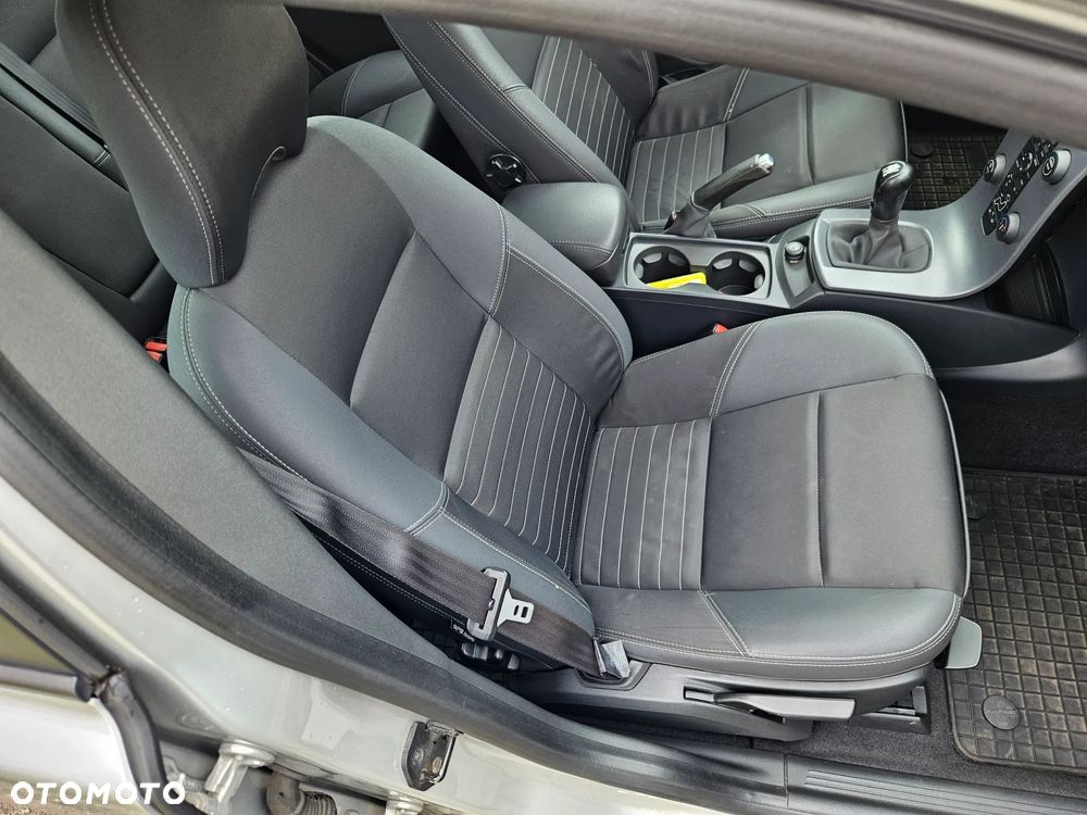 Volvo S40 1.6D Kinetic - 23