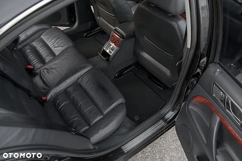 Skoda Superb 2.8 V6 Elegance - 18