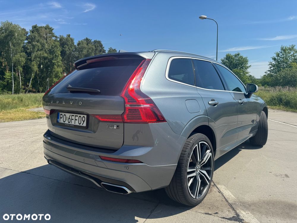 Volvo XC 60 T5 AWD R-Design - 2