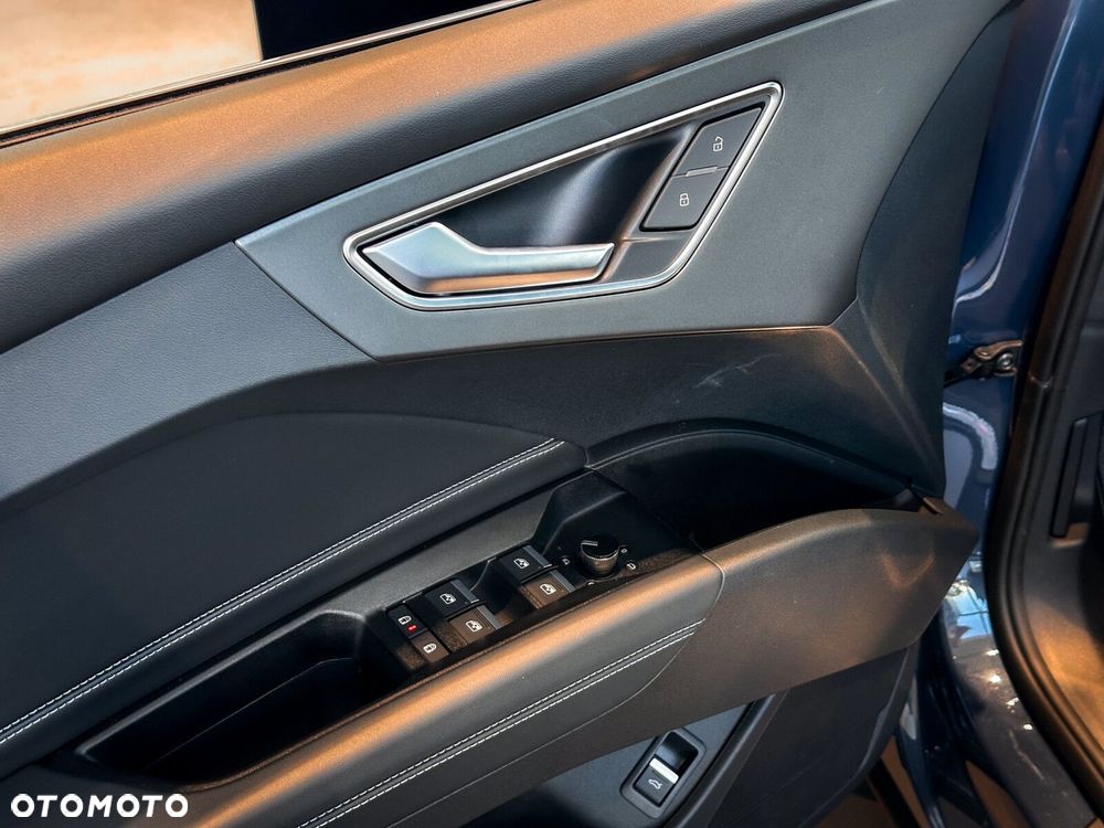 Audi Q4 Sportback e-tron - 16