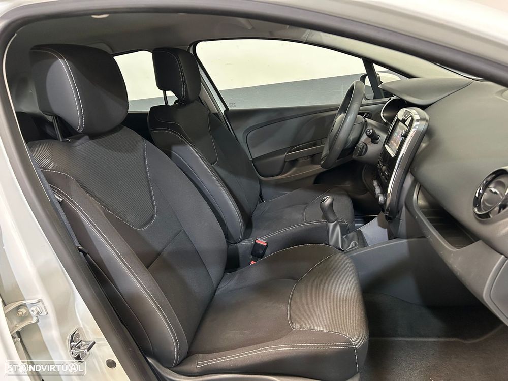 Renault Clio 0.9 TCE Dynamique S - 19